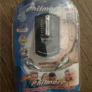 NWT Philmore PM-X3 Portable AM/FM Radio with Speaker and Earphones